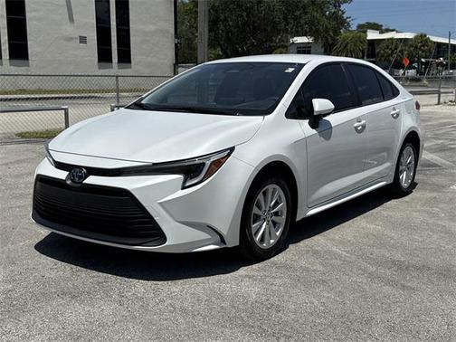2024 Toyota Corolla Hybrid LE