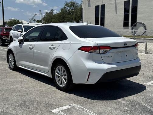 2024 Toyota Corolla Hybrid LE