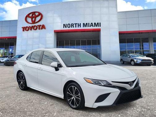 2019 Toyota Camry SE