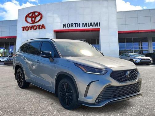 2025 Toyota Highlander XSE