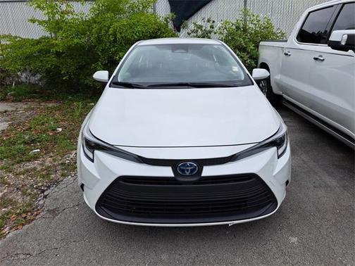 2024 Toyota Corolla Hybrid LE