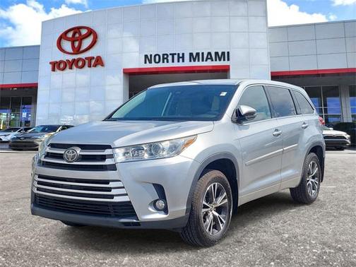 2018 Toyota Highlander LE