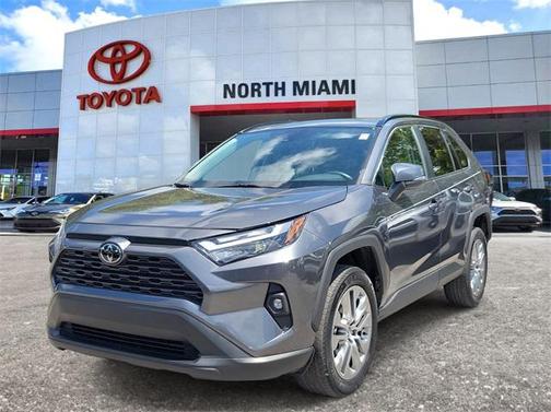 2023 Toyota RAV4 XLE Premium