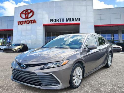 2022 Toyota Camry LE