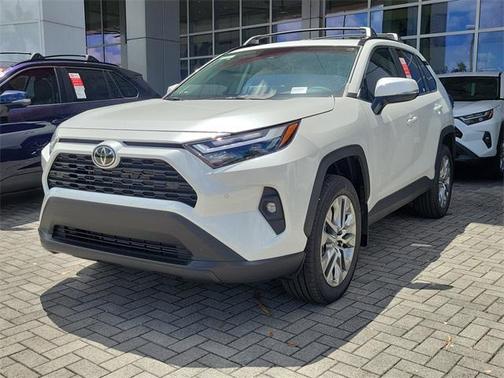 2025 Toyota RAV4 XLE Premium