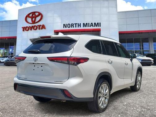 2023 Toyota Highlander Limited