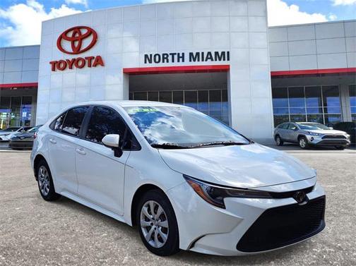 2022 Toyota Corolla LE