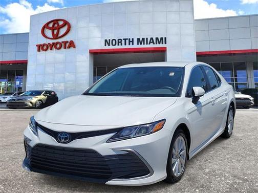 2024 Toyota Camry LE