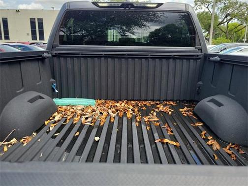2022 Toyota Tundra Hybrid Platinum