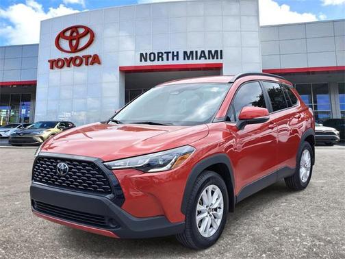 2023 Toyota Corolla Cross LE
