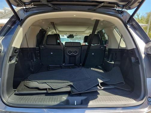 2025 Honda Pilot Touring 8-Passenger
