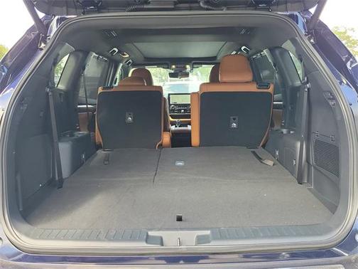 2024 Toyota Highlander Platinum