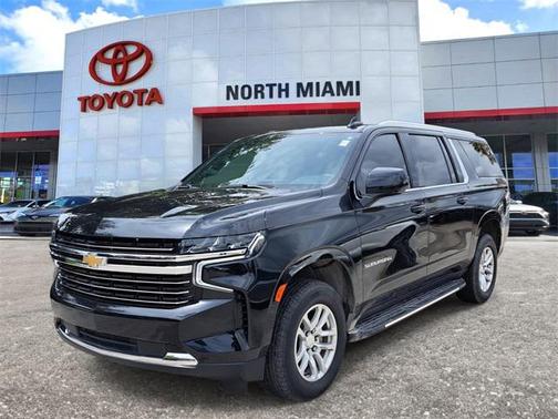 2021 Chevrolet Suburban LT