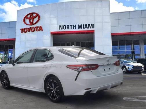 2019 Toyota Camry SE
