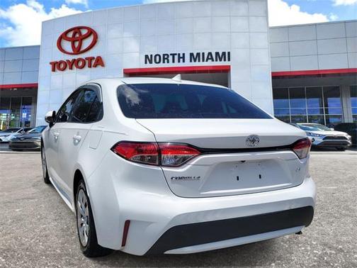 2020 Toyota Corolla LE