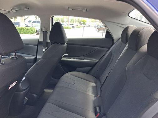 Intense Blue 2025 Hyundai ELANTRA SE