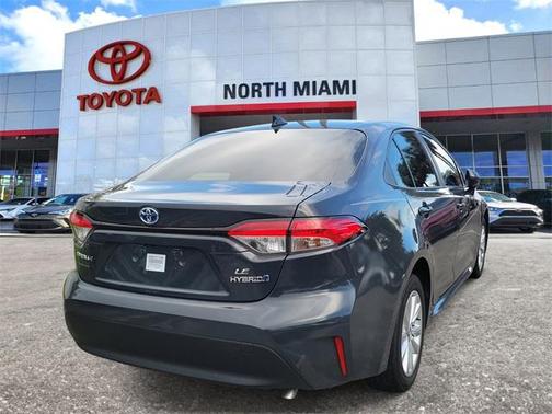 2024 Toyota Corolla Hybrid SE