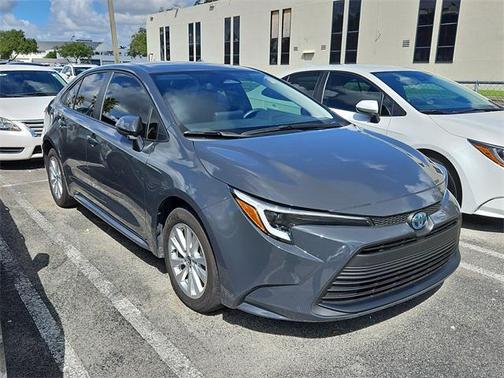 2024 Toyota Corolla Hybrid SE