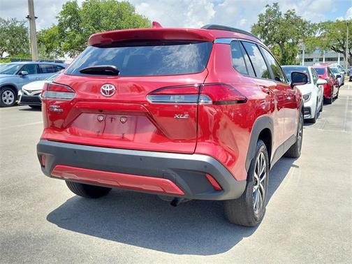 2022 Toyota Corolla Cross XLE