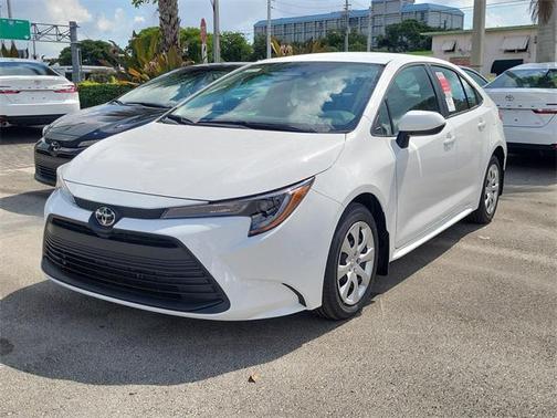 2025 Toyota Corolla LE