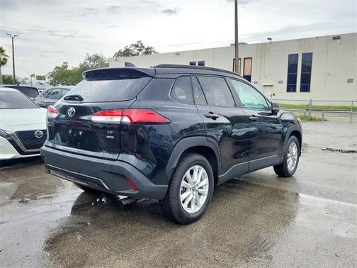 2022 Toyota Corolla Cross LE