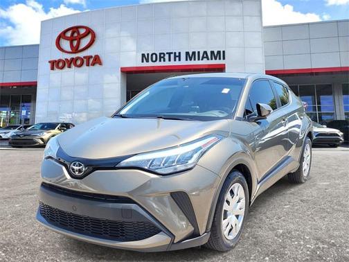2021 Toyota C-HR LE