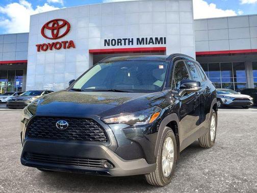 Jet Black 2025 Toyota Corolla Cross LE