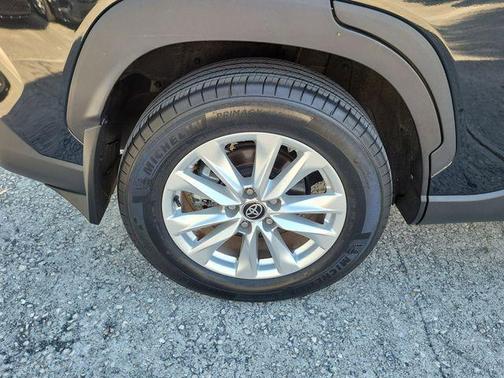 Jet Black 2025 Toyota Corolla Cross LE