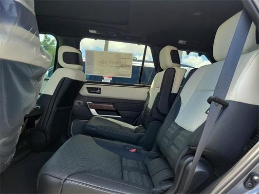 2025 Toyota Sequoia Base