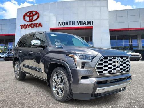 2025 Toyota Sequoia Base