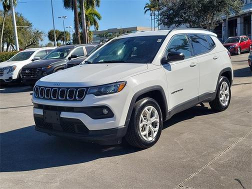 2024 Jeep Compass Latitude