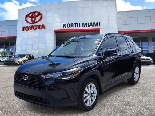 2024 Toyota Corolla Cross LE