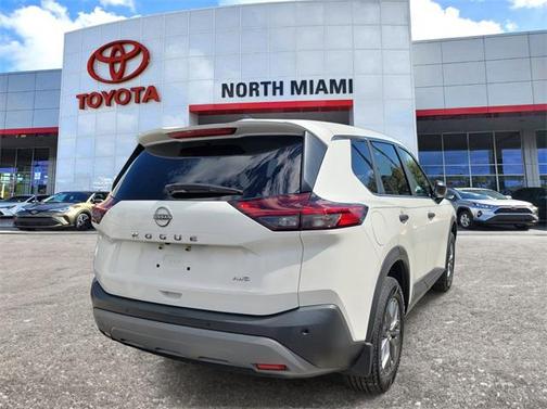 2023 Nissan Rogue S