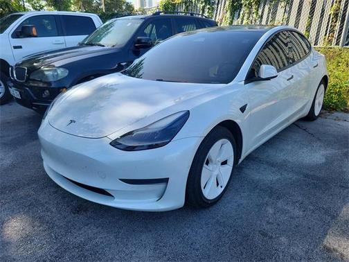 2021 Tesla Model 3 Standard Range Plus