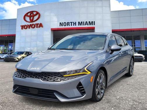 2023 Kia K5 EX