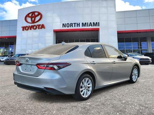 2024 Toyota Camry LE