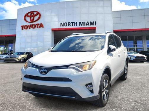 2018 Toyota RAV4 XLE