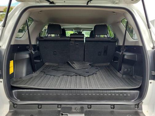 White 2022 Toyota 4Runner SR5 Premium