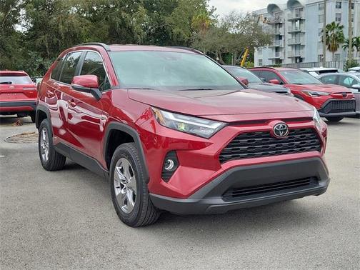 2025 Toyota RAV4 Hybrid XLE