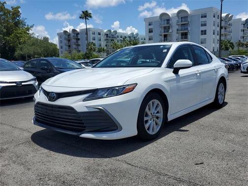 2022 Toyota Camry LE