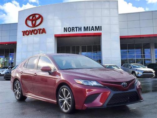2018 Toyota Camry SE