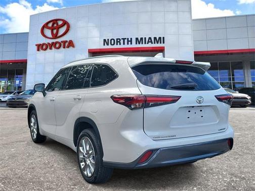 2024 Toyota Highlander Limited