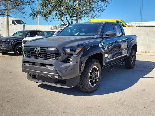 2025 Toyota Tacoma TRD Off Road