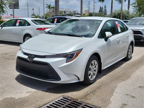 2025 Toyota Corolla LE