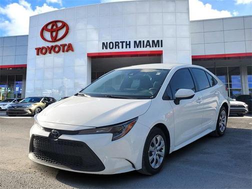 2022 Toyota Corolla LE