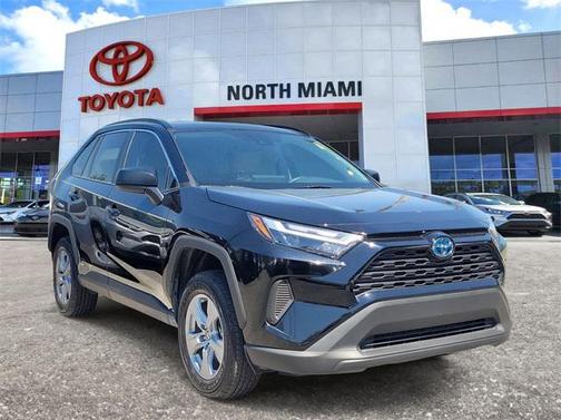 2024 Toyota RAV4 Hybrid LE