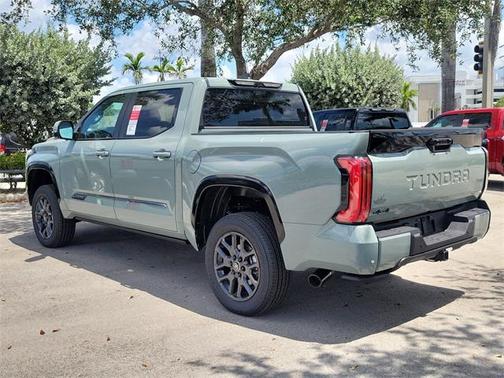 2025 Toyota Tundra Hybrid Platinum