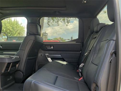 2025 Toyota Tundra Hybrid Platinum