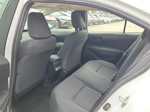 Ice 2024 Toyota Corolla LE
