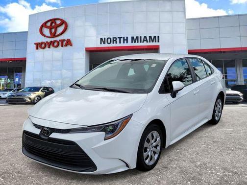 Ice 2024 Toyota Corolla LE